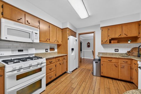 Tiny photo for 28W075 Aurora Avenue, Naperville, IL 60540 (MLS # 12582869)