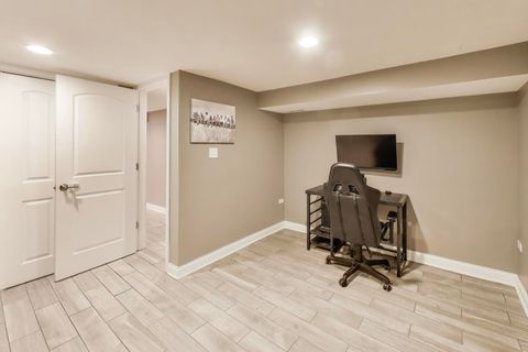 Tiny photo for 591 S Park Road, Lombard, IL 60148 (MLS # 12521700)