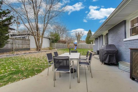 Tiny photo for 591 S Park Road, Lombard, IL 60148 (MLS # 12521700)