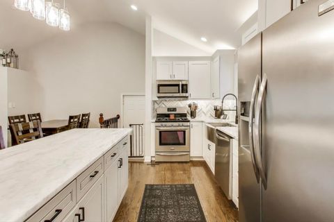 Tiny photo for 591 S Park Road, Lombard, IL 60148 (MLS # 12521700)