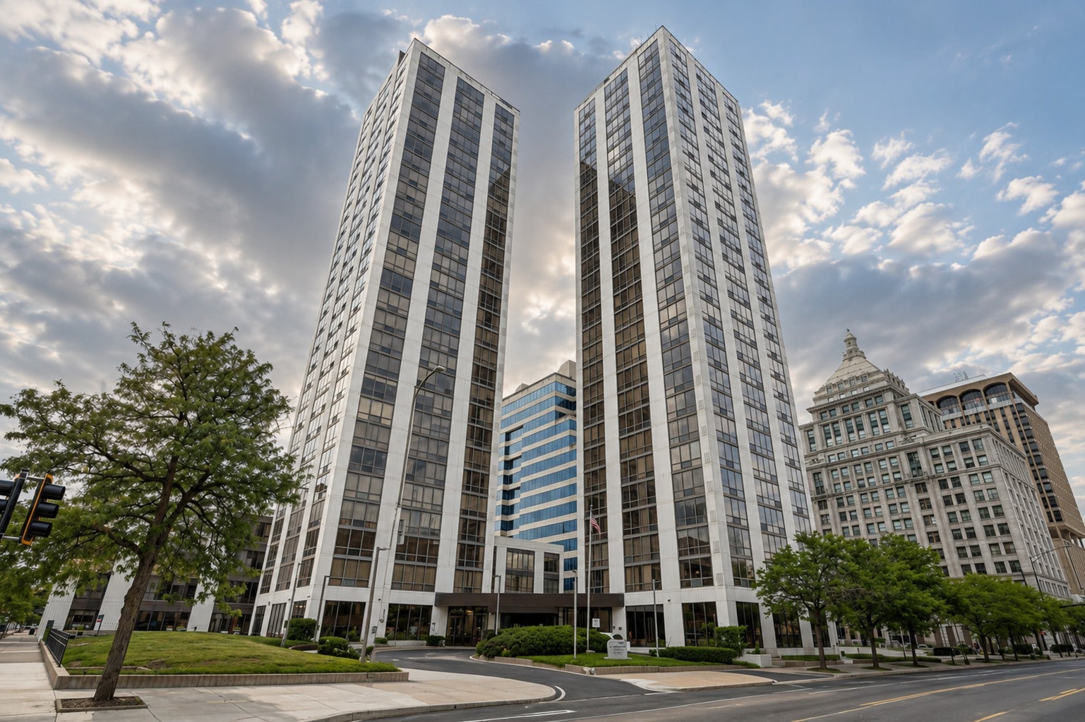 125 SW Jefferson Avenue W5W