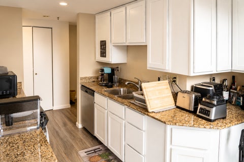 Tiny photo for 125 SW Jefferson Avenue #W5W, Peoria, IL 61602 (MLS # 12705345)