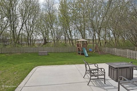 Tiny photo for 4560 Mackinac Street, Lake In The Hills, IL 60156 (MLS # 12620974)