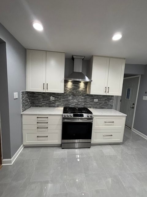 Tiny photo for 256 Maple Avenue, South Chicago Heights, IL 60411 (MLS # 12603167)