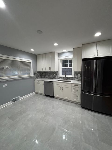 Tiny photo for 256 Maple Avenue, South Chicago Heights, IL 60411 (MLS # 12603167)
