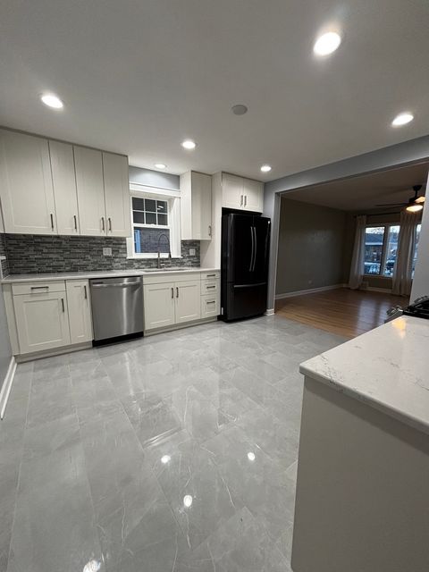 Tiny photo for 256 Maple Avenue, South Chicago Heights, IL 60411 (MLS # 12603167)