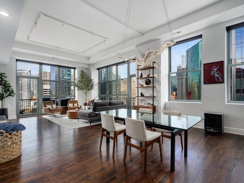 Tiny photo for 165 N Canal Street #1412, Chicago, IL 60606 (MLS # 12797392)