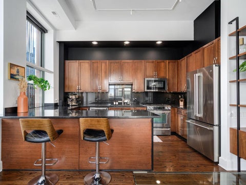 Tiny photo for 165 N Canal Street #1412, Chicago, IL 60606 (MLS # 12797392)
