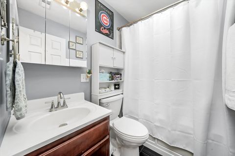 Tiny photo for 7404 N Oakley Avenue #1, Chicago, IL 60645 (MLS # 12610544)