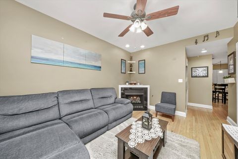 Tiny photo for 7404 N Oakley Avenue #1, Chicago, IL 60645 (MLS # 12610544)