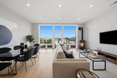 Tiny photo for 934 N California Avenue #4N, Chicago, IL 60622 (MLS # 12744834)