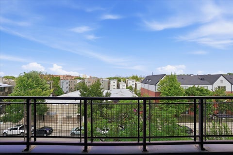 Tiny photo for 934 N California Avenue #4N, Chicago, IL 60622 (MLS # 12744834)