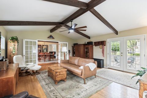 Tiny photo for 1059 W Chatham Drive, Palatine, IL 60067 (MLS # 12643957)