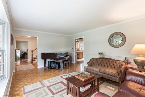 Tiny photo for 1059 W Chatham Drive, Palatine, IL 60067 (MLS # 12643957)
