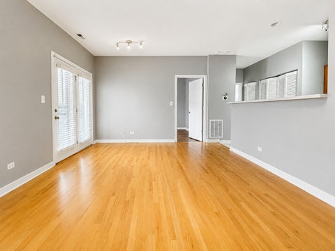 Tiny photo for 803 E 41ST Street #1B, Chicago, IL 60653 (MLS # 12719543)