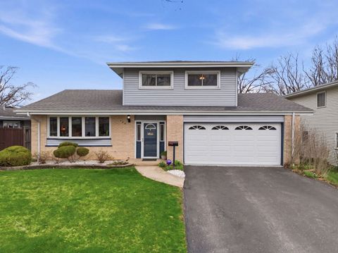 Photo of 126 June Lane, Lombard, IL 60148 (MLS # 12602891)