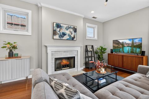 Tiny photo for 1041 N Leavitt Street #2, Chicago, IL 60622 (MLS # 12646193)