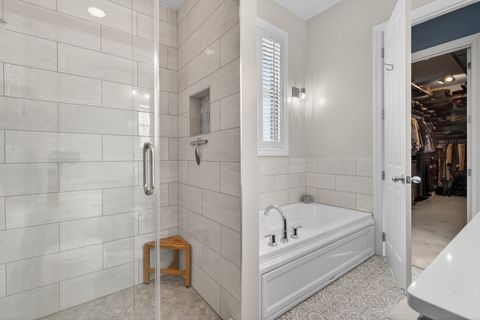Tiny photo for 1041 N Leavitt Street #2, Chicago, IL 60622 (MLS # 12646193)