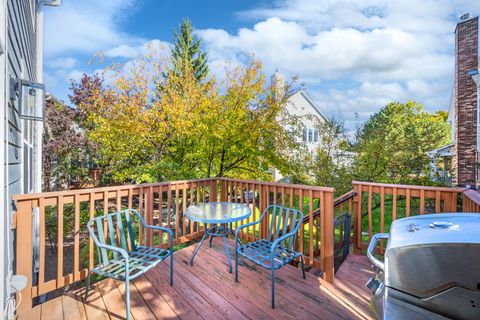 Tiny photo for 119 Tanglewood Drive #119, Glen Ellyn, IL 60137 (MLS # 12505190)