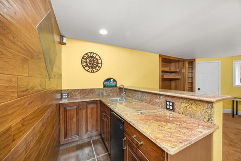 Tiny photo for 119 Tanglewood Drive #119, Glen Ellyn, IL 60137 (MLS # 12505190)