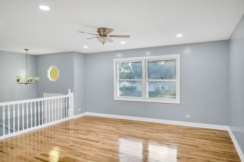 Tiny photo for 7031 glenwood Lane, Hanover Park, IL 60133 (MLS # 12566882)