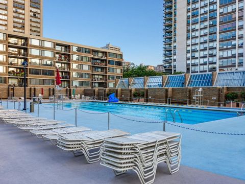 Tiny photo for 1255 N SANDBURG Terrace #806E, Chicago, IL 60610 (MLS # 12588025)