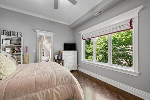 Tiny photo for 916 Seminole Road, Wilmette, IL 60091 (MLS # 12742243)