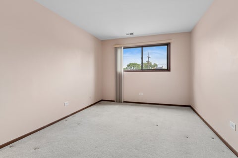Tiny photo for 9654 Nottingham Avenue #1A, Chicago Ridge, IL 60415 (MLS # 12670433)