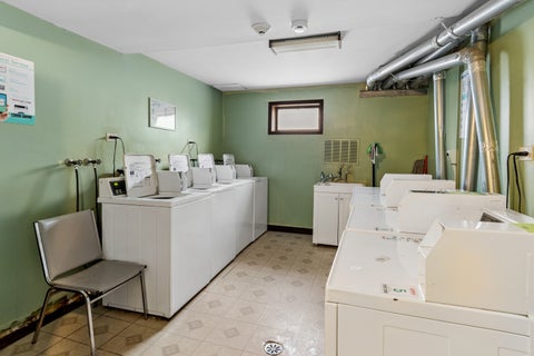 Tiny photo for 9654 Nottingham Avenue #1A, Chicago Ridge, IL 60415 (MLS # 12670433)