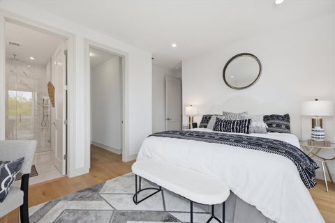 Tiny photo for 6414 N Francisco Avenue #202, Chicago, IL 60645 (MLS # 12743382)