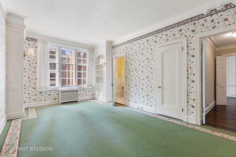 Tiny photo for 220 E WALTON Place #9W, Chicago, IL 60611 (MLS # 12607479)