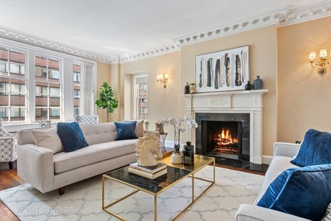 Tiny photo for 220 E WALTON Place #9W, Chicago, IL 60611 (MLS # 12607479)