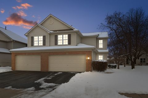 Photo of 1529 Keystone Court, Elgin, IL 60120 (MLS # 12527436)