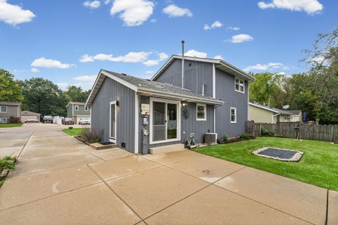 Tiny photo for 5216 Palm Street, McHenry, IL 60051 (MLS # 12786134)