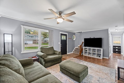 Tiny photo for 5216 Palm Street, McHenry, IL 60051 (MLS # 12786134)