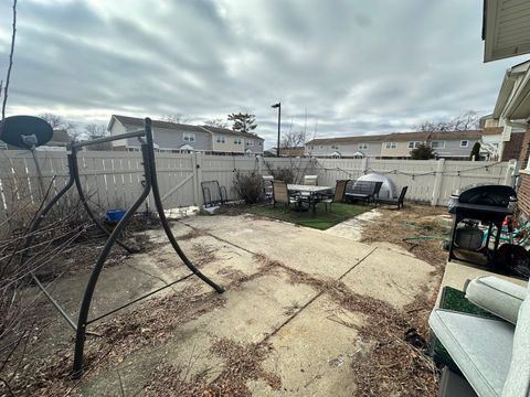 Tiny photo for 456 Duck Lane, Wood Dale, IL 60191 (MLS # 12544849)