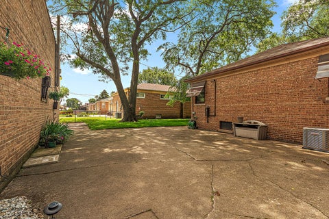 Tiny photo for 14401 S Hoxie Avenue, Burnham, IL 60633 (MLS # 12692667)