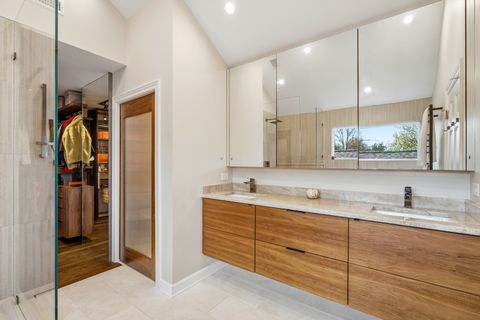 Tiny photo for 11 Princeton Road, Hinsdale, IL 60521 (MLS # 12620619)