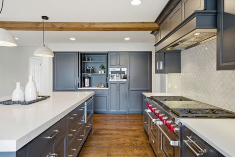 Tiny photo for 11 Princeton Road, Hinsdale, IL 60521 (MLS # 12620619)