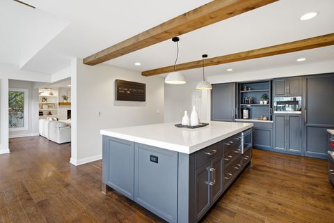 Tiny photo for 11 Princeton Road, Hinsdale, IL 60521 (MLS # 12620619)