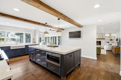 Tiny photo for 11 Princeton Road, Hinsdale, IL 60521 (MLS # 12620619)