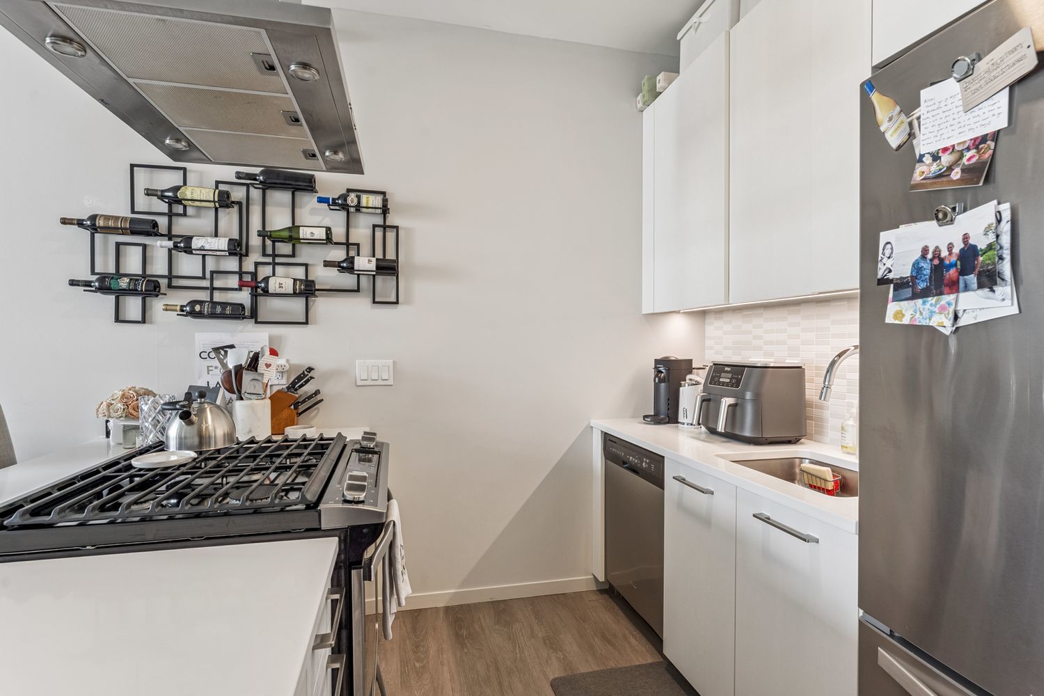 8 E Huron Street 504