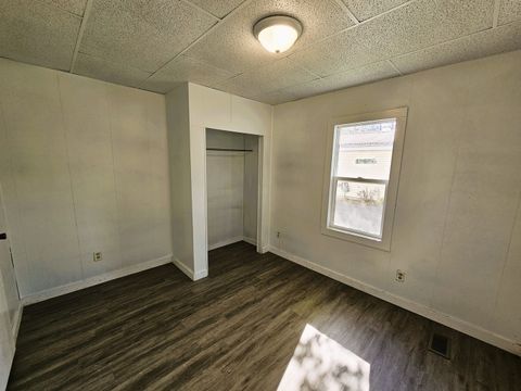 Tiny photo for 415 E Johnson Street, Fairfield, IL 62837 (MLS # 12625548)