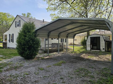 Tiny photo for 415 E Johnson Street, Fairfield, IL 62837 (MLS # 12625548)