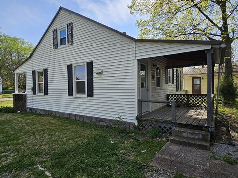 Tiny photo for 415 E Johnson Street, Fairfield, IL 62837 (MLS # 12625548)