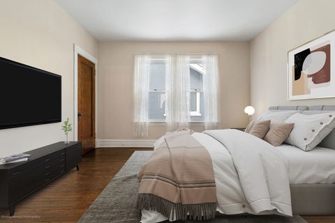 Tiny photo for 3107 S Wenonah Avenue, Berwyn, IL 60402 (MLS # 12485535)