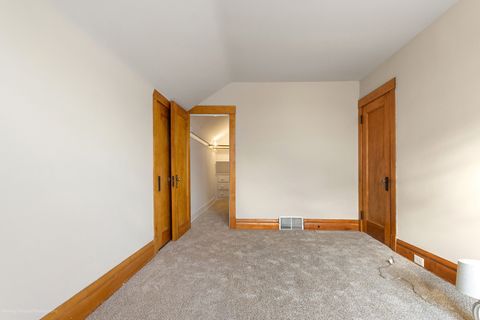 Tiny photo for 3107 S Wenonah Avenue, Berwyn, IL 60402 (MLS # 12485535)