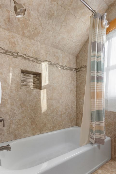 Tiny photo for 3107 S Wenonah Avenue, Berwyn, IL 60402 (MLS # 12485535)