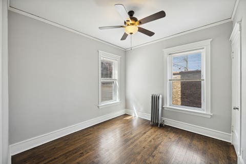 Tiny photo for 3040 W Sunnyside Avenue #D3, Chicago, IL 60625 (MLS # 11860262)