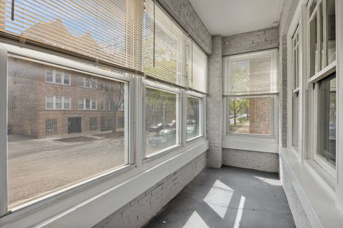 Tiny photo for 3040 W Sunnyside Avenue #D3, Chicago, IL 60625 (MLS # 11860262)